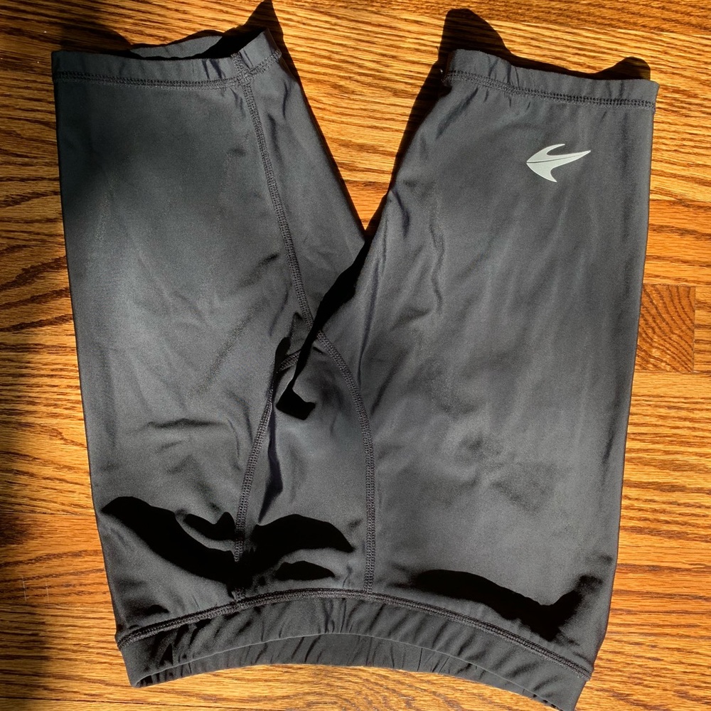 Compression shorts